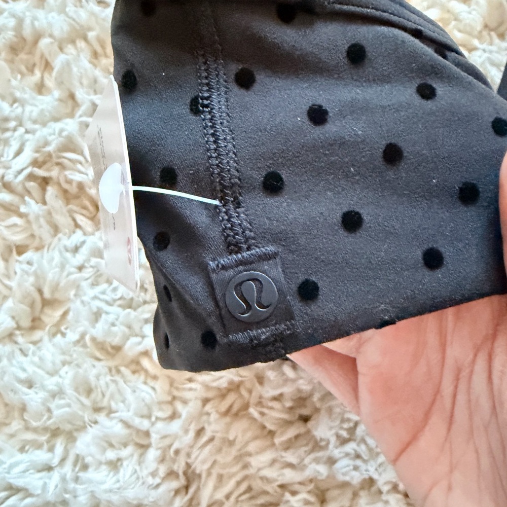 Polka Dot Flow Y Bra A/B *Evolve Lululemon - Picture 6 of 9